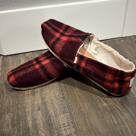 Tom’s Slip On Belmont Casual Flats Sz 10 - Picture 1 of 5